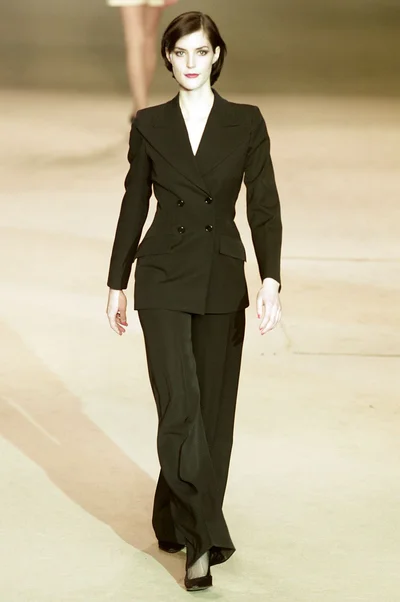 Look 10